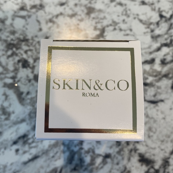 SKIN&Co Truffle Therapy Aceite Facial Oil - Picture 5 of 6